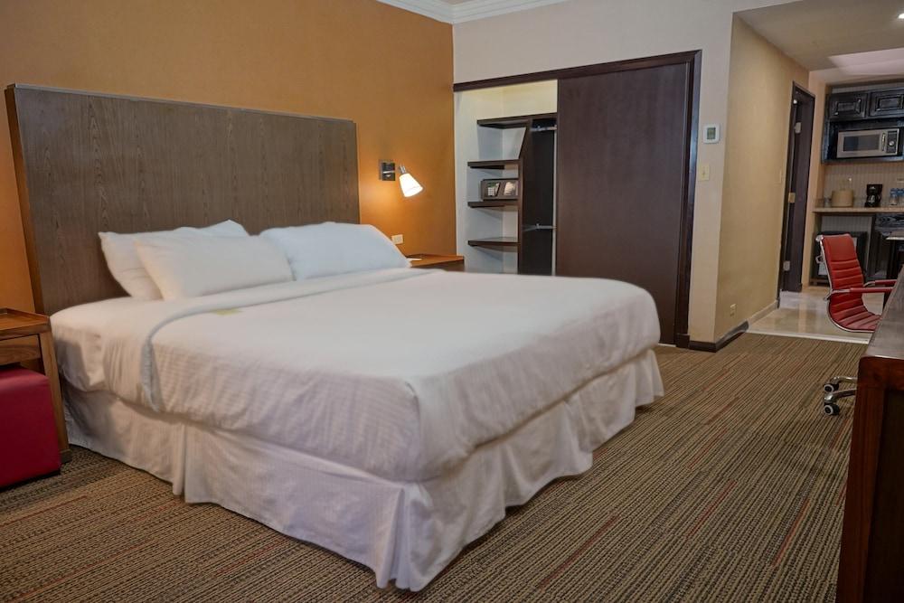 Four Points By Sheraton Saltillo Ngoại thất bức ảnh